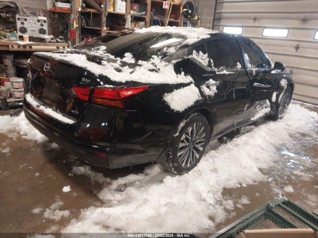 Nissan Altima Sv Intelligent Awd Image 9