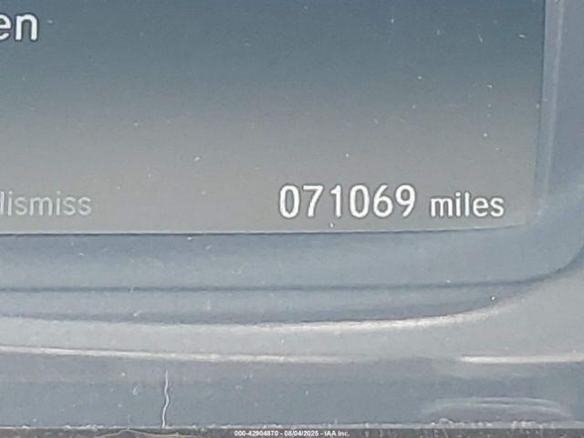 Honda Odyssey Touring Image 16