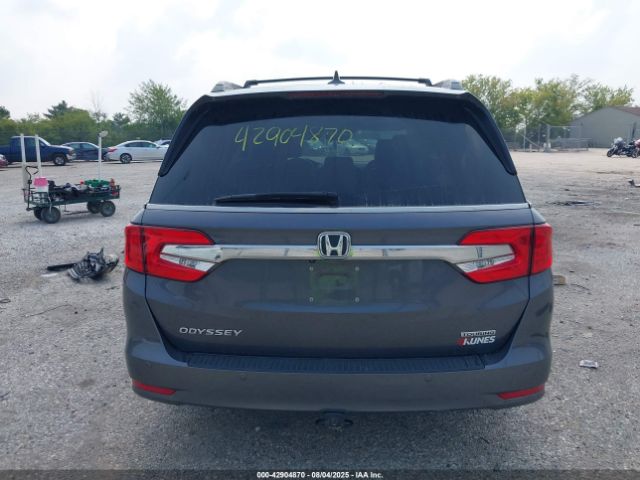 Honda Odyssey Touring Image 15