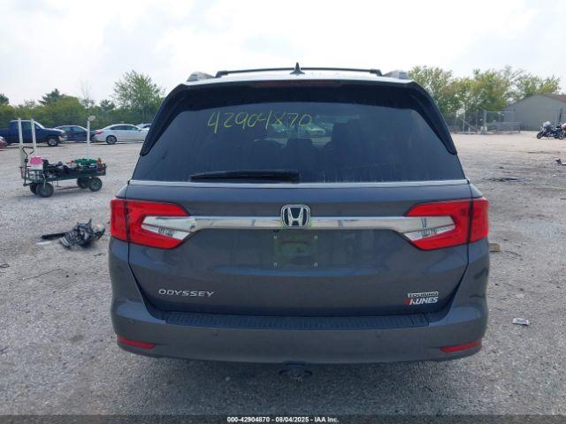 Honda Odyssey Touring Image 15