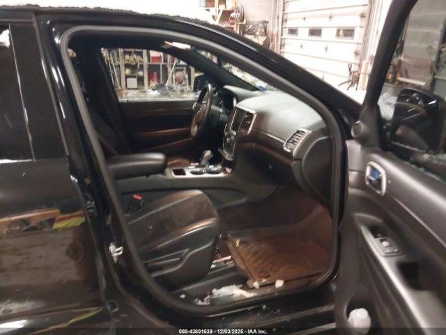 Jeep Grand Cherokee Altitude 4x4 Image 7