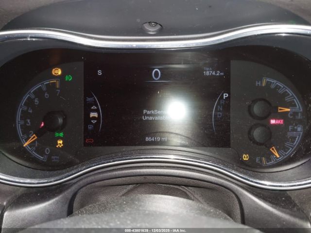 Jeep Grand Cherokee Altitude 4x4 Image 15