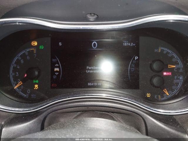 Jeep Grand Cherokee Altitude 4x4 Image 15