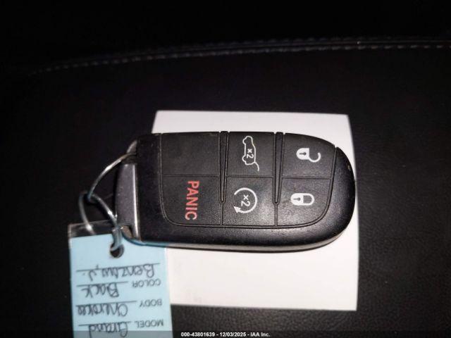 Jeep Grand Cherokee Altitude 4x4 Image 9