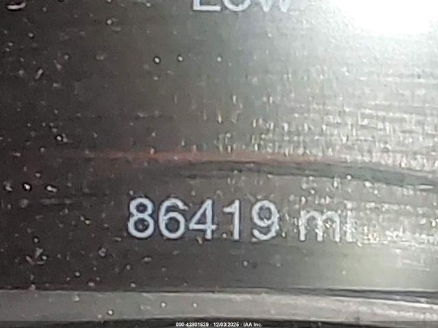 Jeep Grand Cherokee Altitude 4x4 Image 12