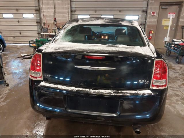 Chrysler 300 300s Image 14