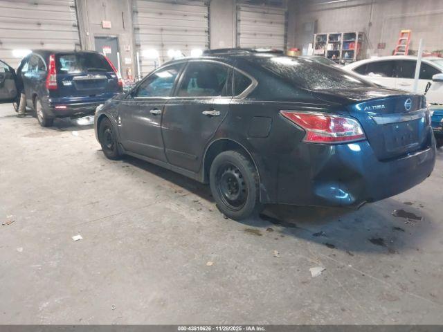 Nissan Altima 2.5 S Image 6