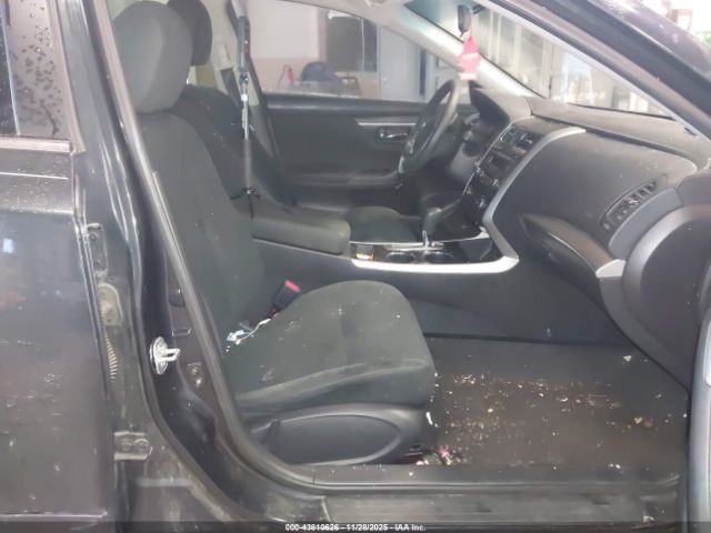 Nissan Altima 2.5 S Image 15