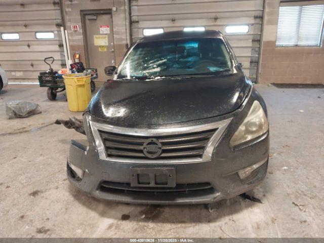 Nissan Altima 2.5 S Image 11
