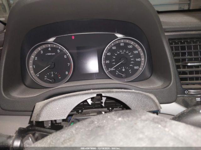 Hyundai ELANTRA Se Image 8