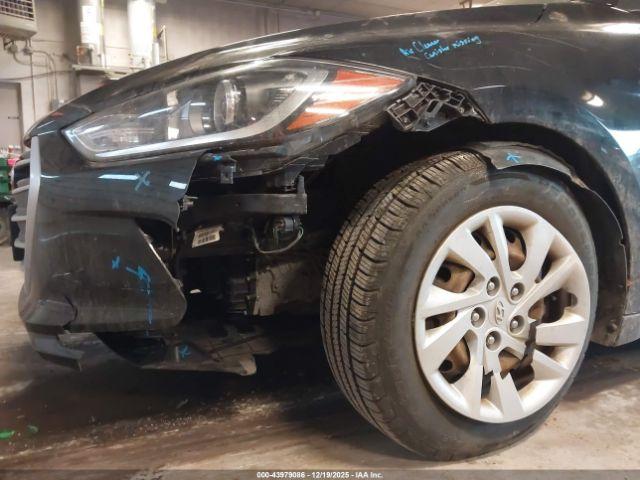 Hyundai ELANTRA Se Image 15