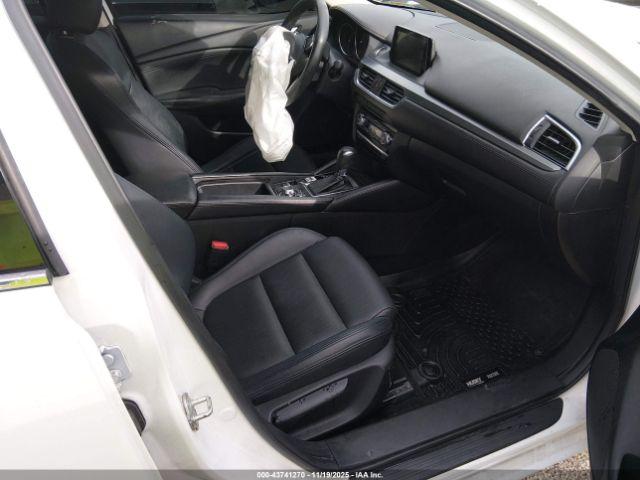 Mazda Mazda6 Touring Image 4