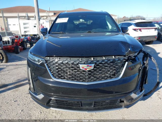 Cadillac XT6 Awd Premium Luxury Image 8