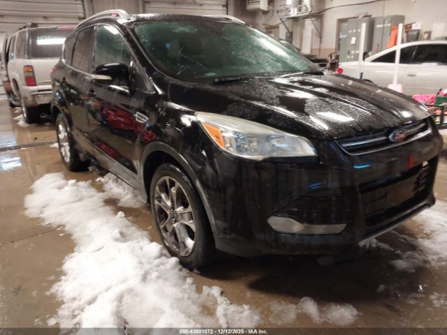 Ford Escape Titanium Image 1