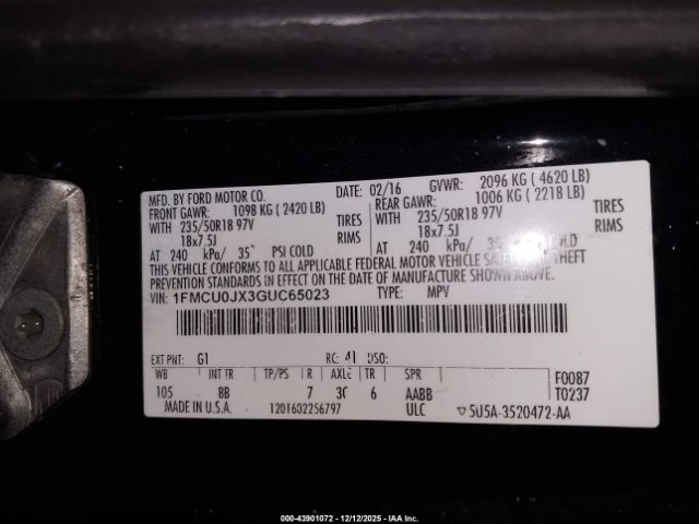 Ford Escape Titanium Image 8