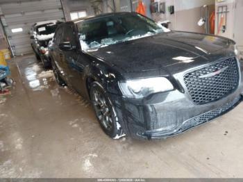  Salvage Chrysler 300