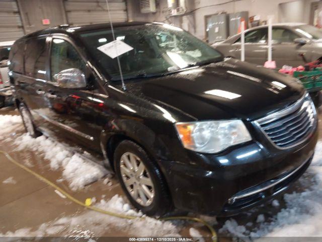  Salvage Chrysler Town & Country