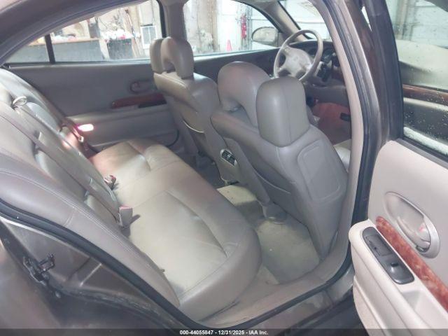 Buick LeSabre Limited Image 8