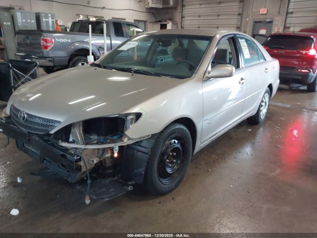 Toyota Camry Xle Image 2