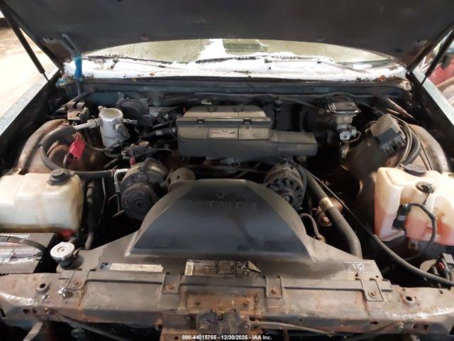 Buick Roadmaster Image 11