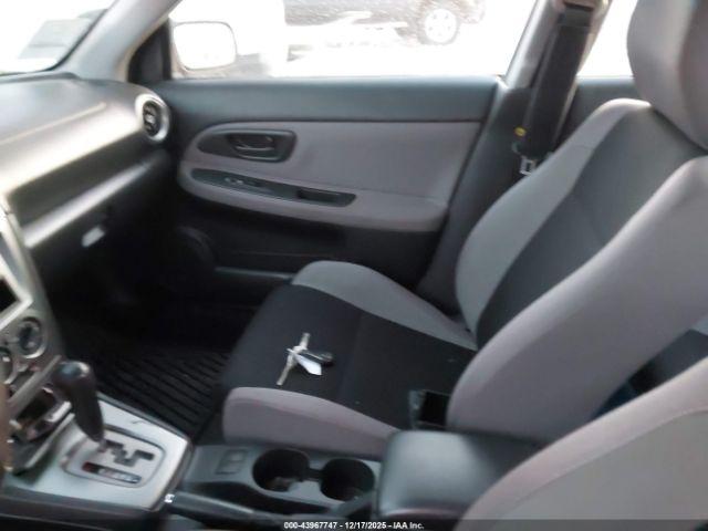 Subaru Impreza 2.5i Image 10