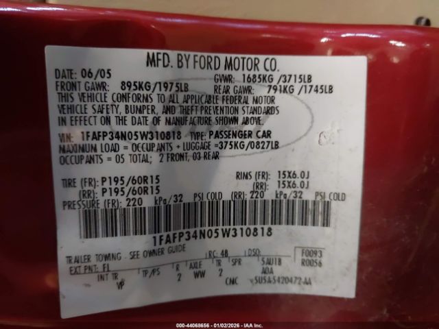 Ford Focus Zx4 Image 4