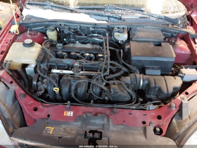 Ford Focus Zx4 Image 2