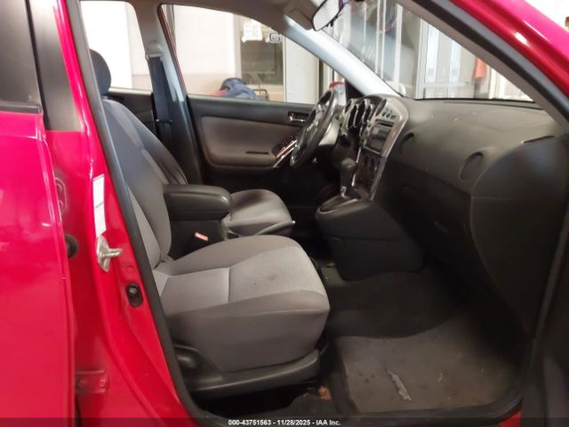 Toyota Matrix Xr Image 6