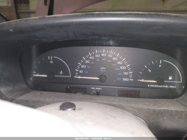 Chrysler Voyager Image 13