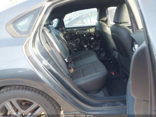 Kia Forte Gt-line Image 3