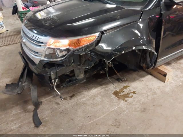 Ford Explorer Xlt Image 2