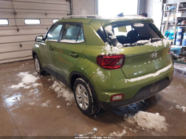 Hyundai VENUE Sel Image 2