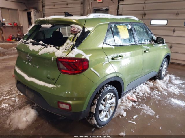 Hyundai VENUE Sel Image 4