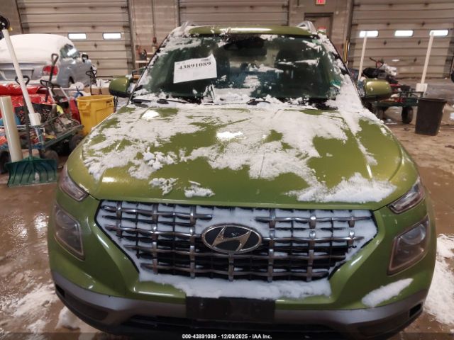 Hyundai VENUE Sel Image 8