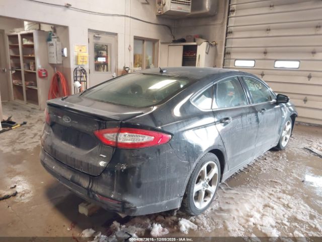 Ford Fusion Se Image 4