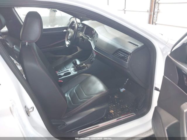 Volkswagen Jetta Image 7