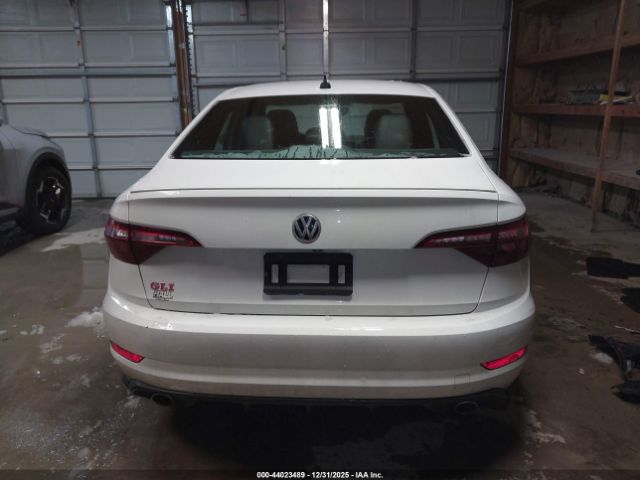 Volkswagen Jetta Image 15