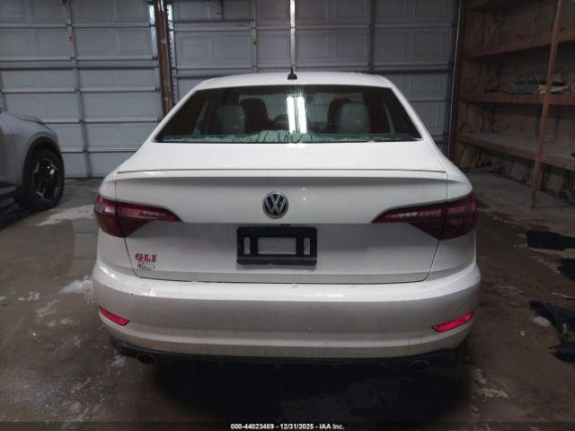 Volkswagen Jetta Image 15