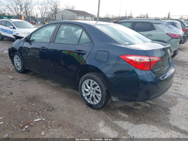 Toyota Corolla Le Image 10