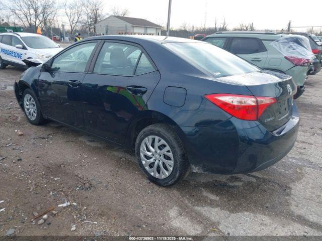 Toyota Corolla Le Image 10