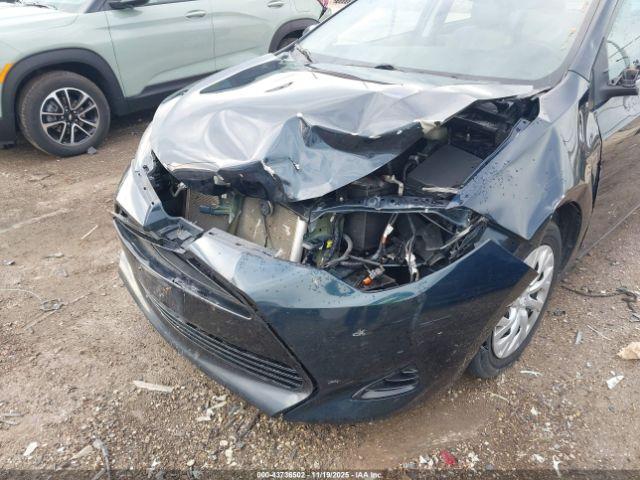 Toyota Corolla Le Image 5