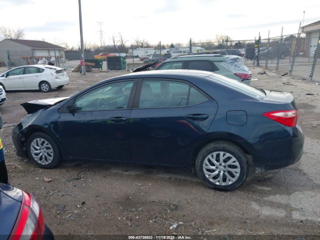 Toyota Corolla Le Image 6