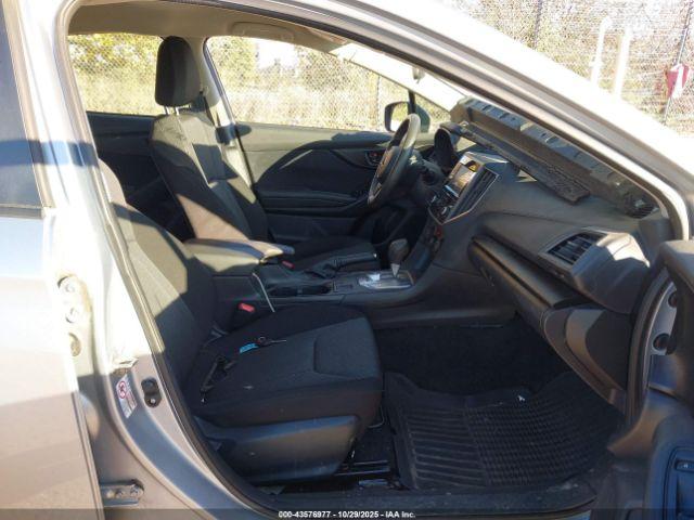 Subaru Impreza 2.0i Image 2