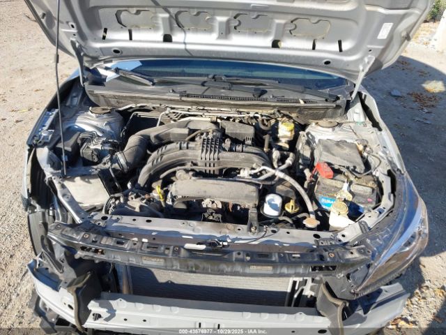 Subaru Impreza 2.0i Image 16