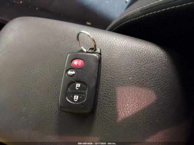 Subaru Crosstrek 2.0i Image 8