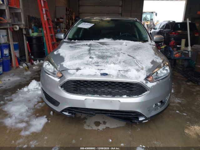 Ford Focus Se Image 14