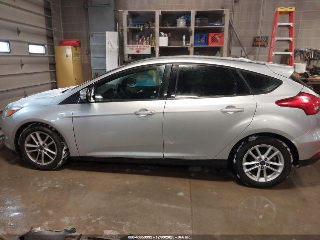 Ford Focus Se Image 15