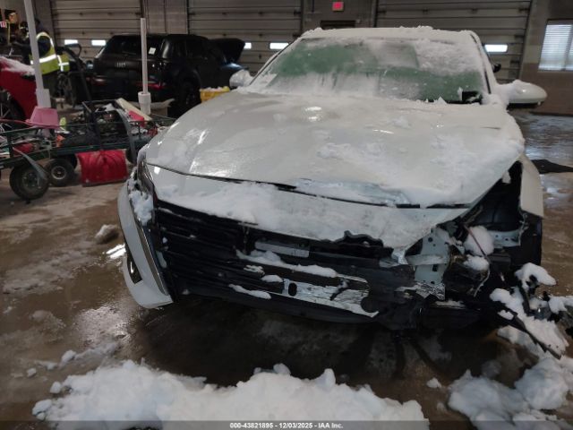 Nissan Altima Sv Intelligent Awd Image 15