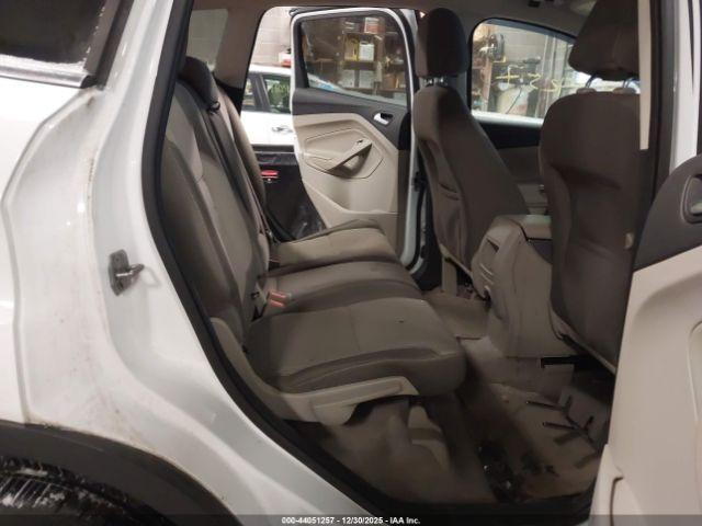 Ford Escape Se Image 8