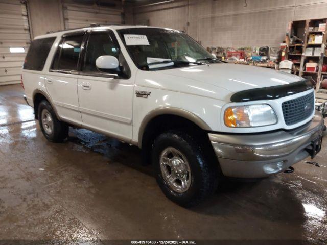 Salvage Ford Expedition